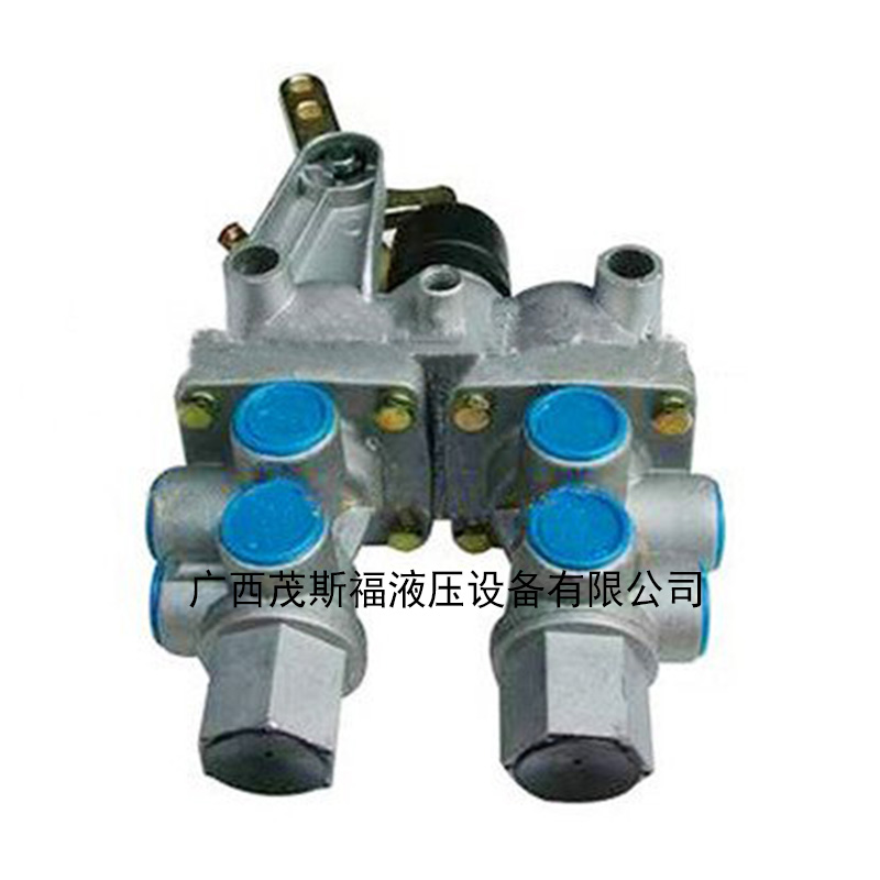 EQ140双腔制动阀 